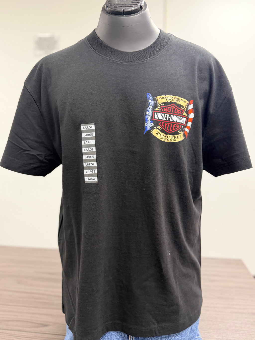 FREE BANNERS MENS T-SHIRT