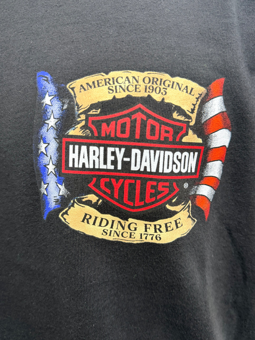 FREE BANNERS MENS T-SHIRT