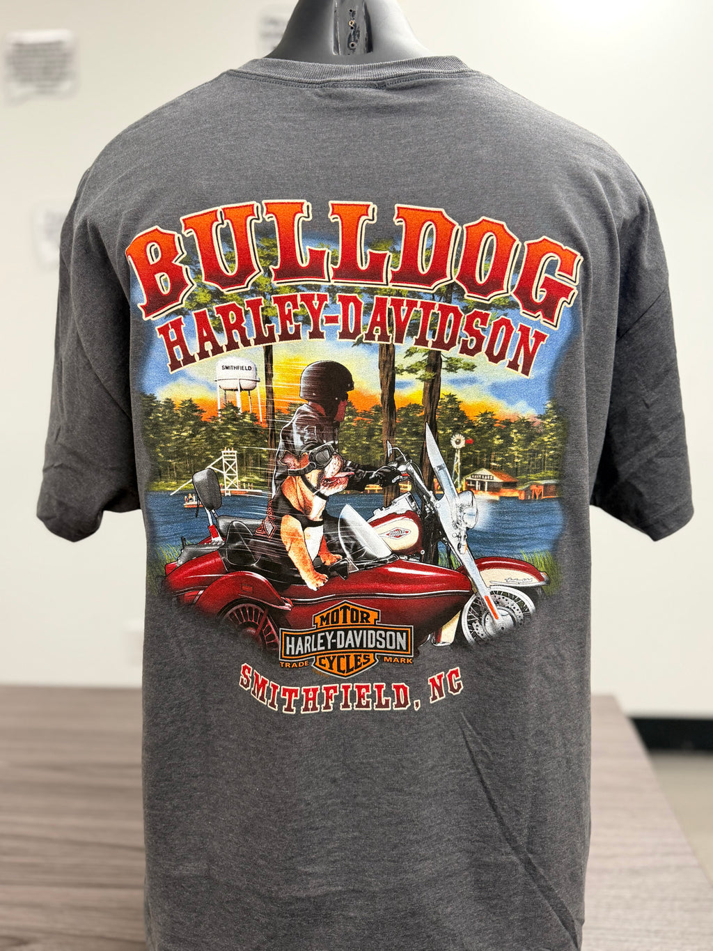 GAS PUMPED MENS POCKET T-SHIRT