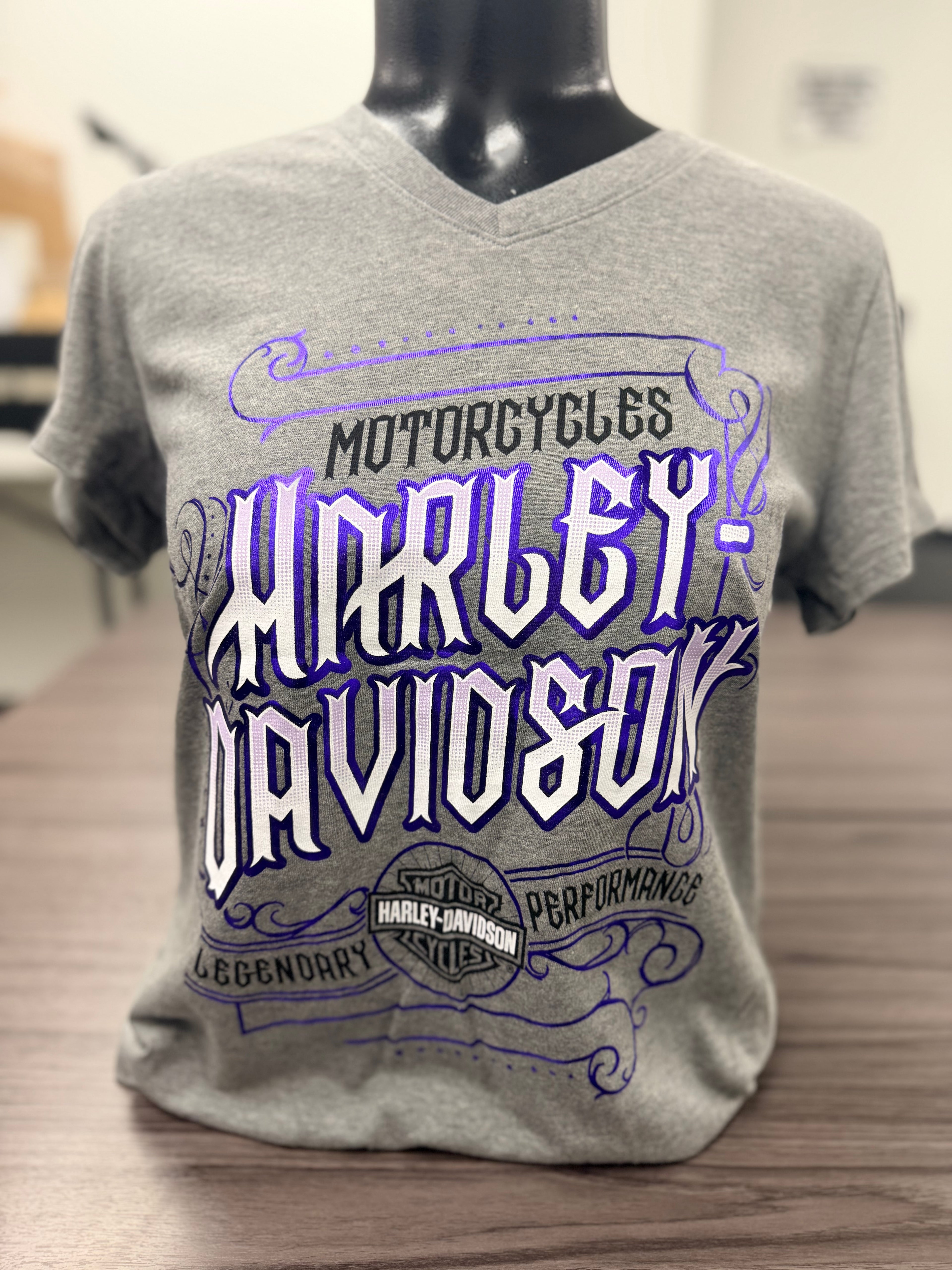 LEGENDARY FILIGREE V-NECK SHIRT