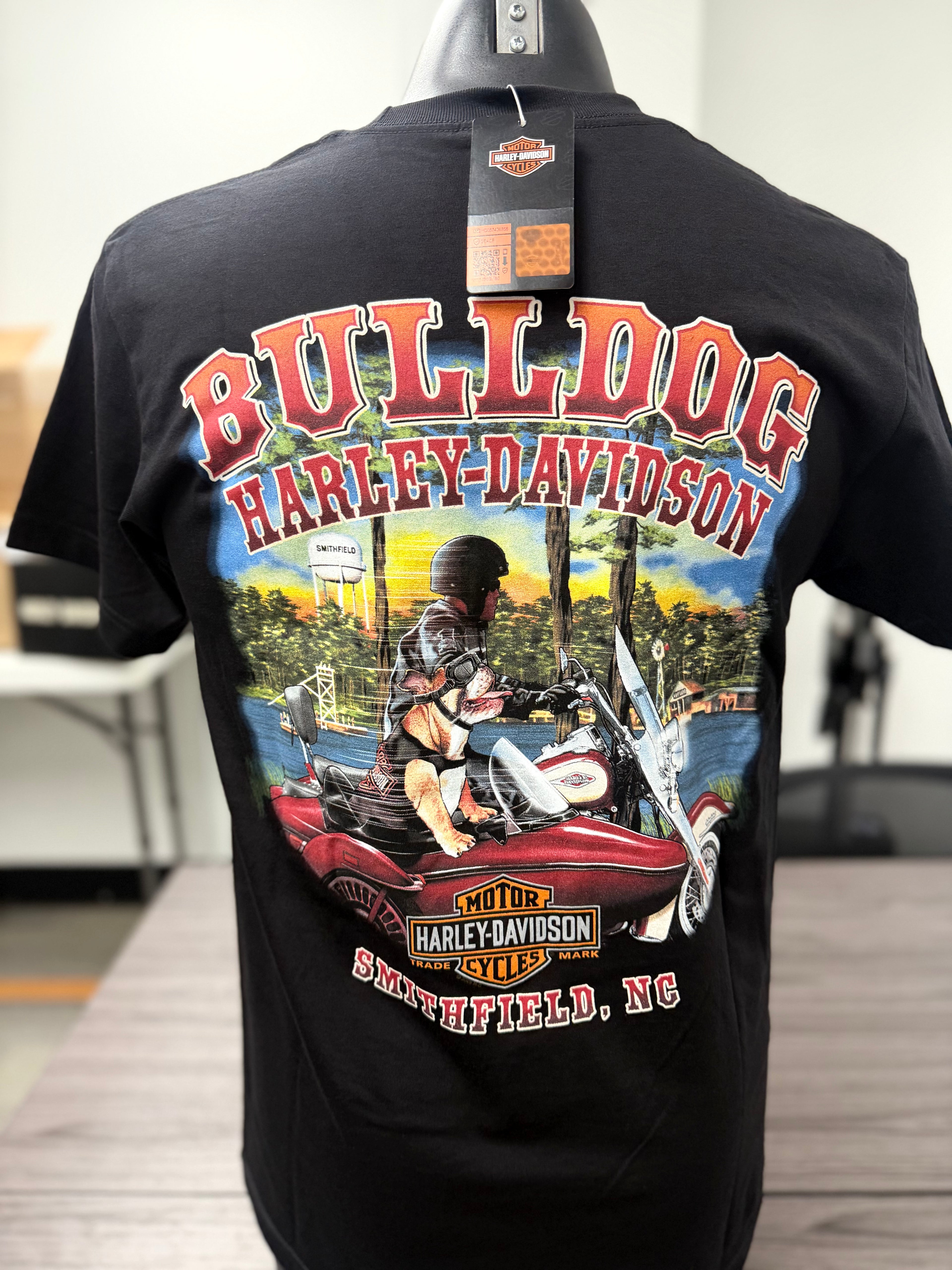 RETRO ROUND T-SHIRT