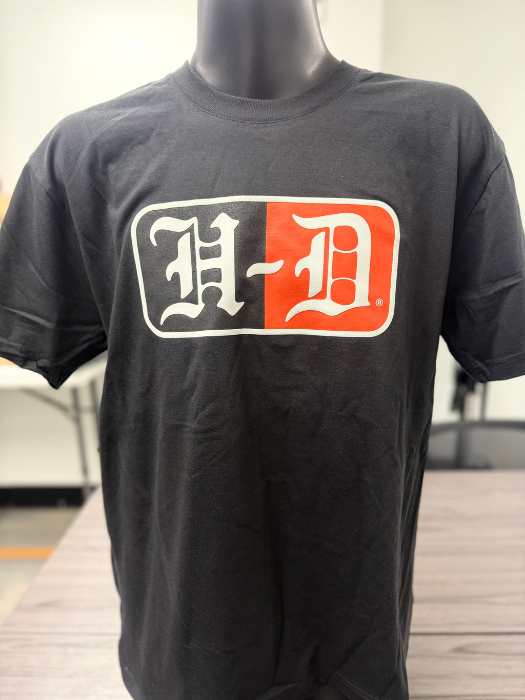 H-D MEDIEVAL T-SHIRT